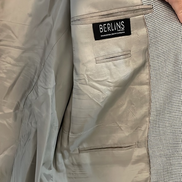 Armani 44R 73% wool 8% silk sports coat made in Italy - Picture 6 of 10